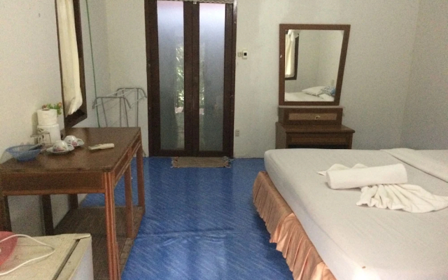 Kuraburi Resort
