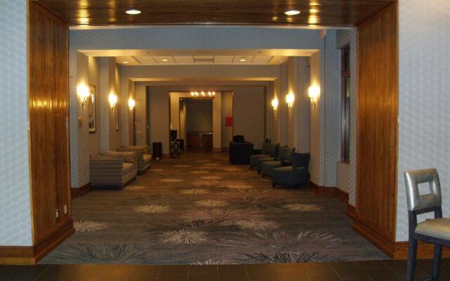 Hampton Inn Tropicana
