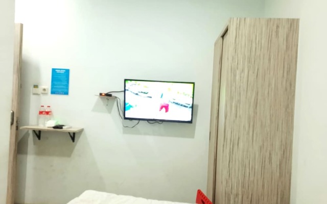 OYO Life 92878 Kost Padma Syariah