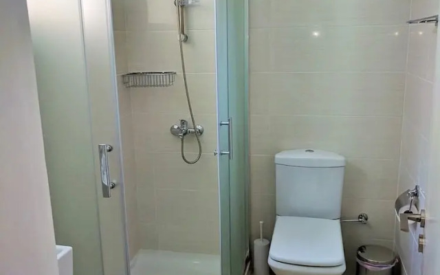 Apartment 12 Kition