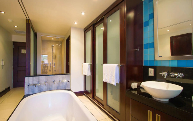 San Lameer Hotel and Spa