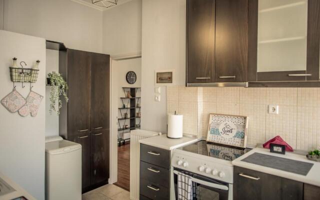 Poseidon's Apartment on White Tower Midas Home