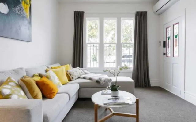 Light-filled Renovated Villa, Walk to Ponsonby Road