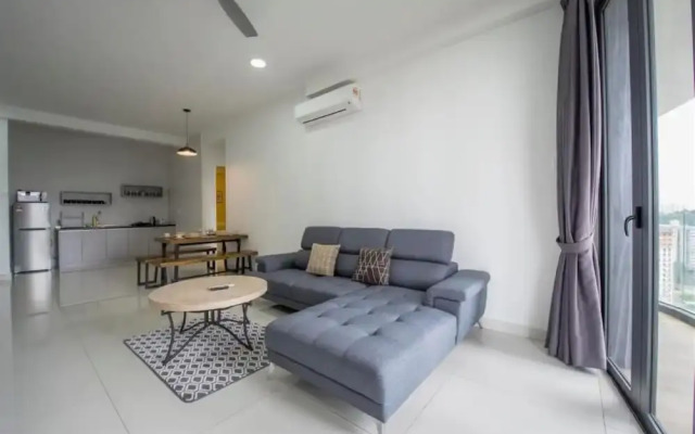 Arte S 3 Bedrooms Condo