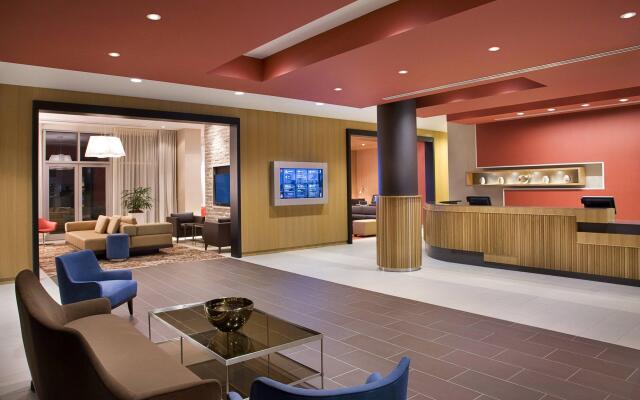 Residence Inn by Marriott Calgary Airport