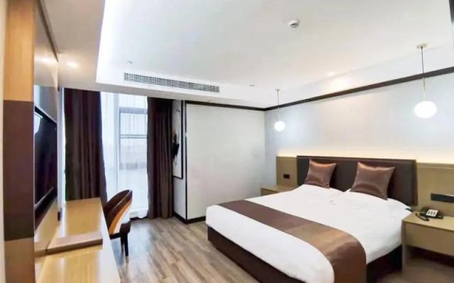 GYA Taizhou Jingjiang City South Century Plaza Hotel