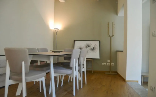 JOIVY Modern Apartments Close To Sforzesco Castle