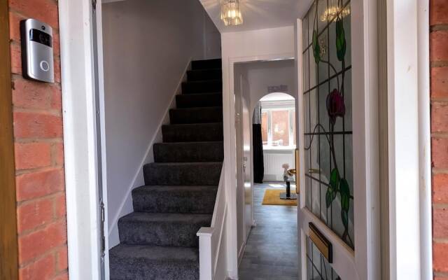 I Love London! A Central 2-bed Home - Sleep 1-4!