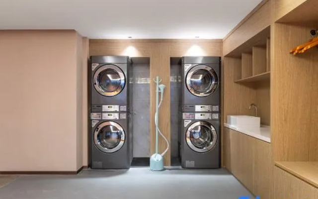 Vienna International Hotel (Hangzhou Renhe Avenue Branch)