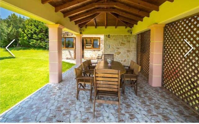 Villa Roula 6BR