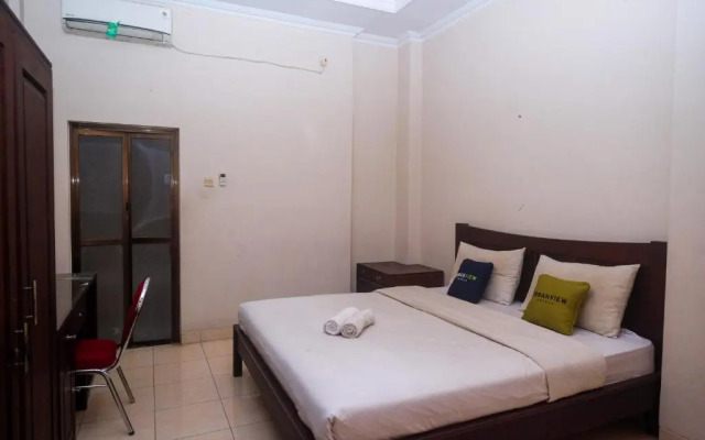 NIDA Rooms Ring Road Utara 1E