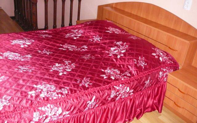 На Весенней