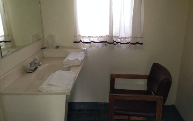 Discovery Inn