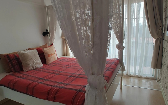 Kemerlihan Deluxe Hotel