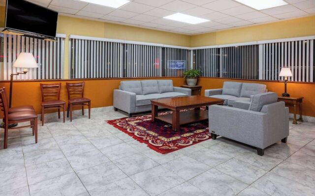 Quality Inn Rome Area