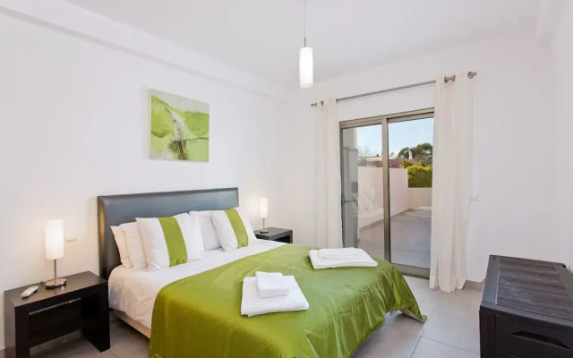 Albufeira Sunny Apartment 3 by Homing