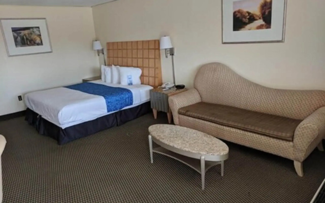 Travelodge by Wyndham Clovis