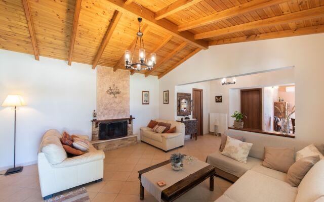 Villa Pine Forest