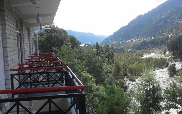 Chichoga Holiday Inn Manali