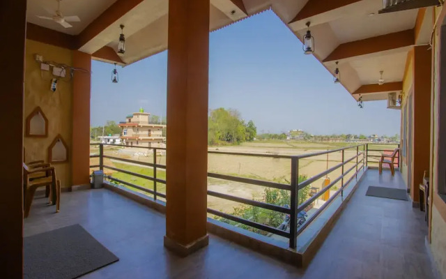 OYO 325 Chitwan Botique Hotel