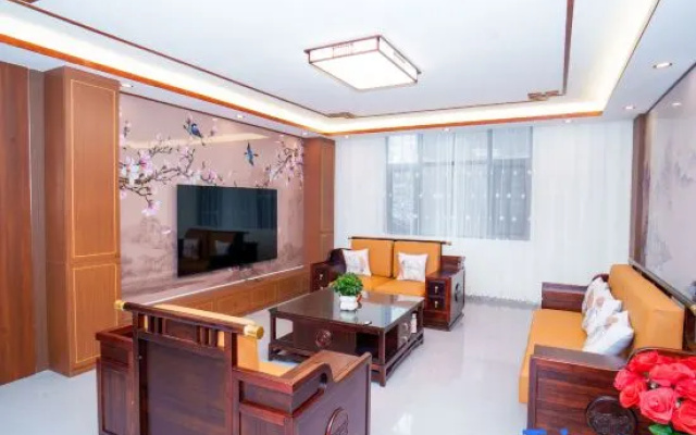 Wumeng Grass Plain Shanyue Xianju Homestay — hotel in Liupanshui