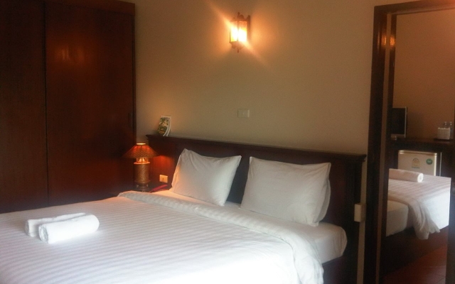 Phaya Inn