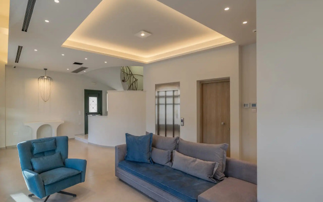 Ionian Plaza Hotel & Spa