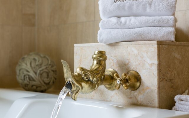 Pratt Place Inn and Barn