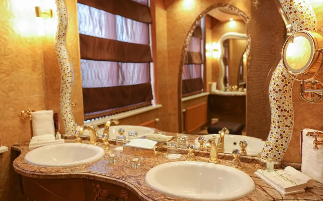 Royal Spa & Hotel Resort