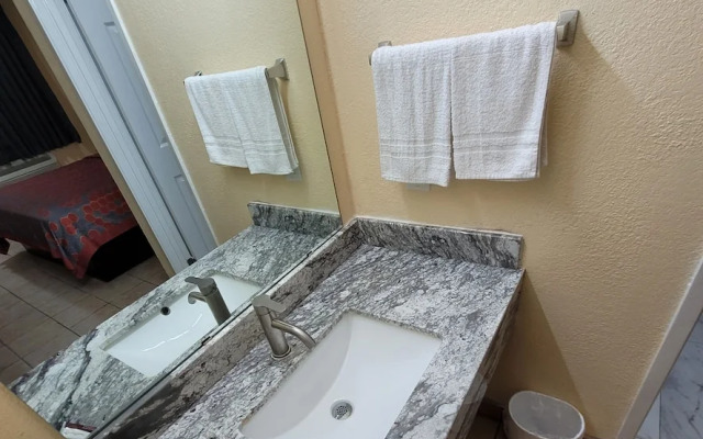 La Vista Motel