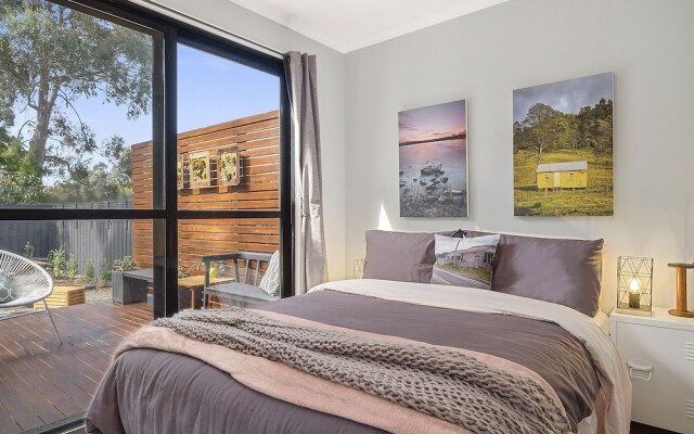 Three Beaches - Chic Eco Home Tasmania