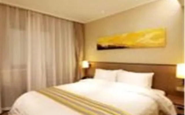 Home Inn Ji'nan Jing'er Weiyi Road Wanda Plaza
