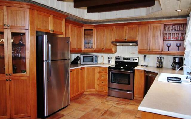 Chalets Alpins - 9017 Chemin des Alpages