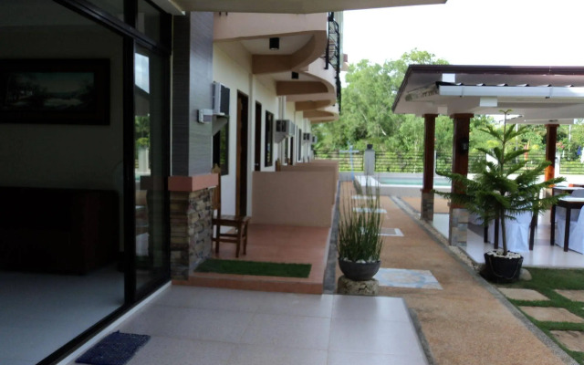 Greenfields Tourist Inn