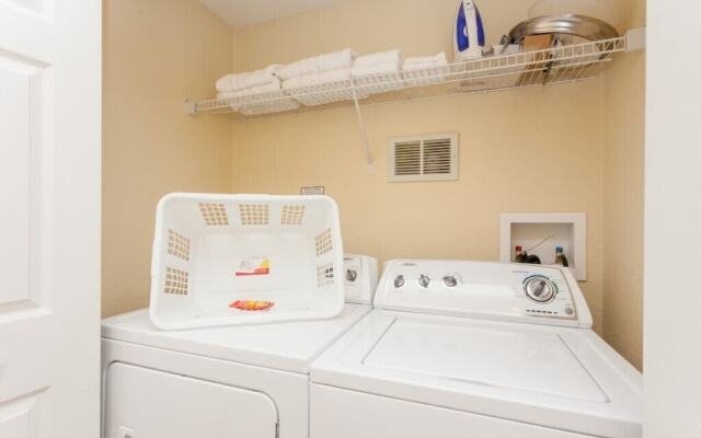 3 Bedroom Modern Townhome 4003 Townhouse