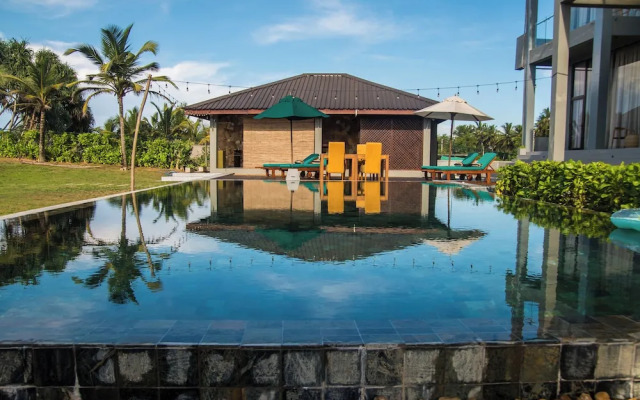 Six Elements Beach Villa