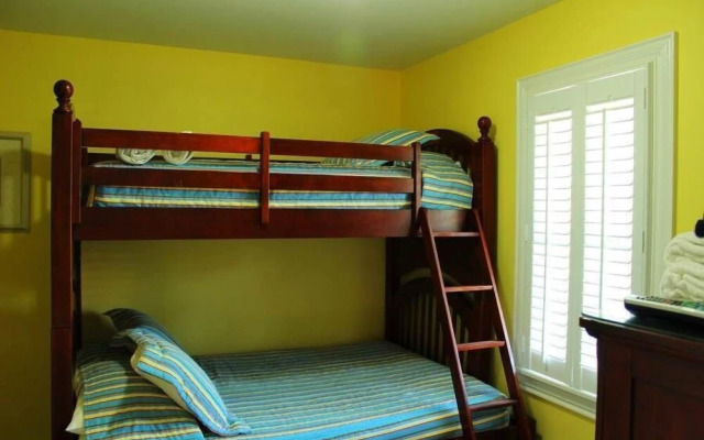 Spinnaker Village 27 5 Br home by RedAwning