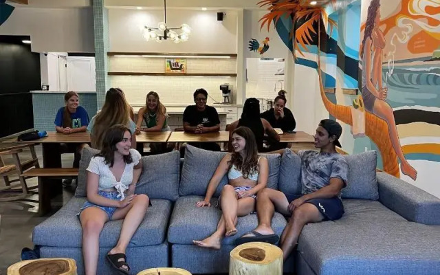 Howzit Hostels