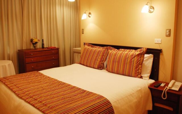 Oporto Hotel