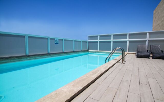 Blubay Apartments by ST Hotels