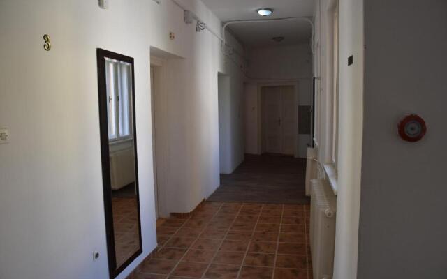 Hostel Exit Labirint Centar