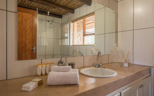 Karongwe - Kuname Safari Lodge