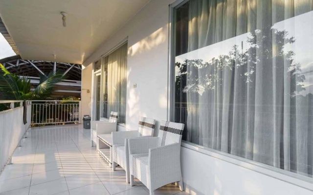 RedDoorz Plus @ Puncak Mas Cottage – Hotel Rooms – Bandar Lampung
