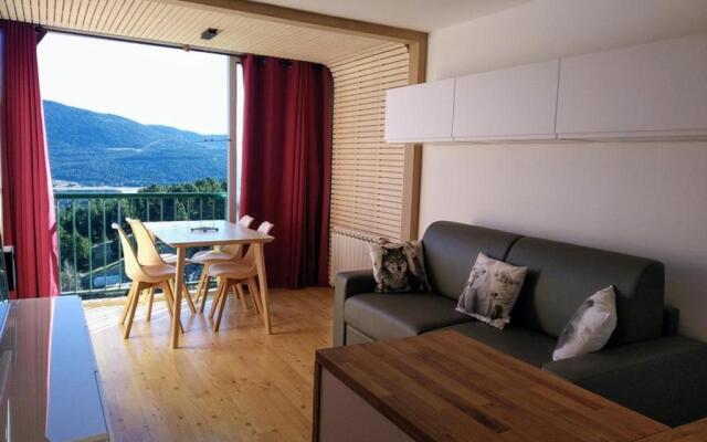 Appartement Les Angles, 2 pièces, 4 personnes - FR-1-593-44