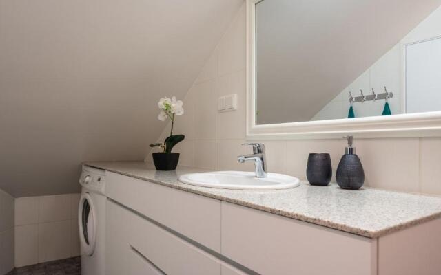 R43 apartment