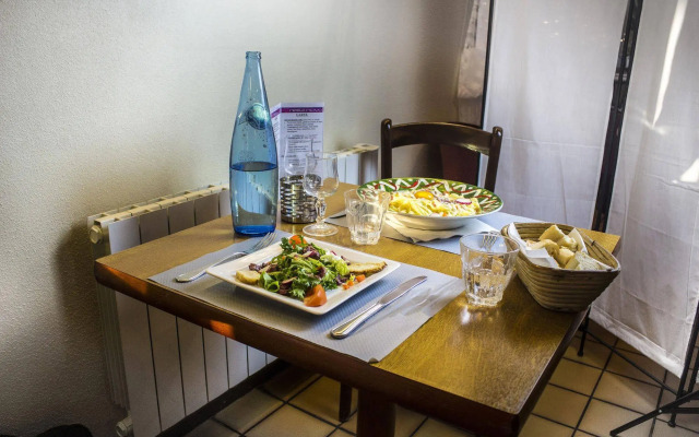 Hotel Inn Design Bourges Resto Novo