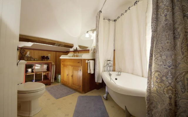 Osceola Mill House B&B