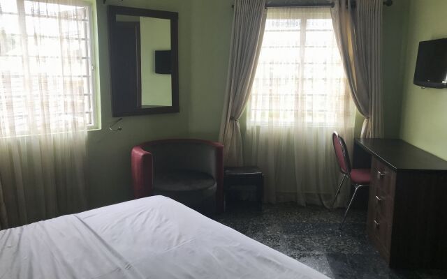 Pentagon Luxury Suites Enugu