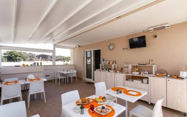 La Casa del Turista