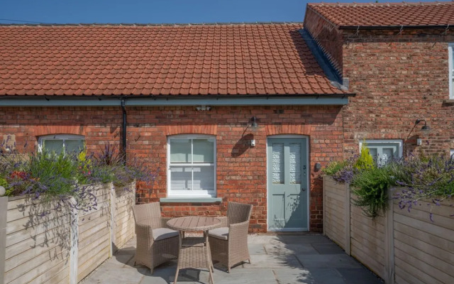 Stapleton/Parkgate Cottages